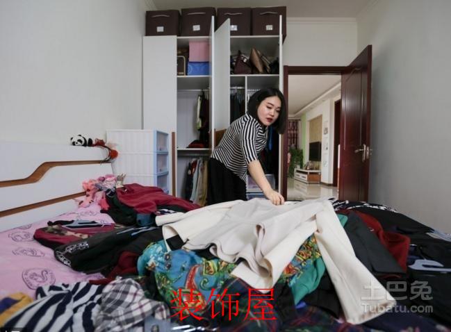 衣橱整理师入行6年 客户有明星等高消费人群